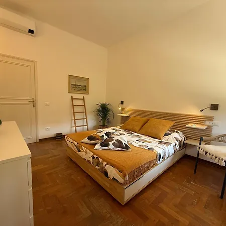 Будинок відпочинку Casa Rinnovata Con Aria Condizionata, 500 M Dal Lungomare В'яреджо